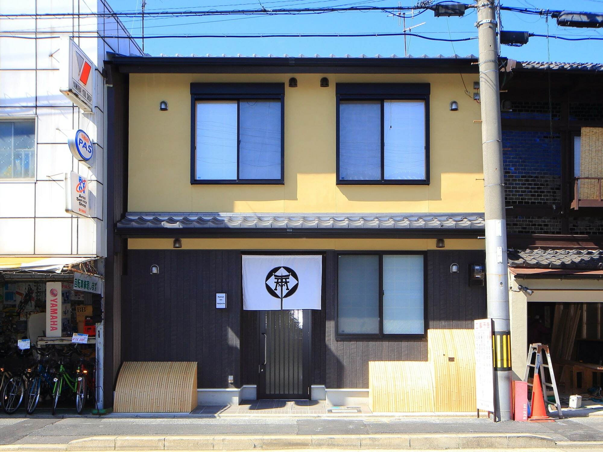 アパート カモンイン 比永城町 京都市